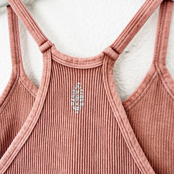 [Free People] Movement Happiness Runs Seamless Ribbed Cropped Tank Top Size M/L - Picture 8 of 11